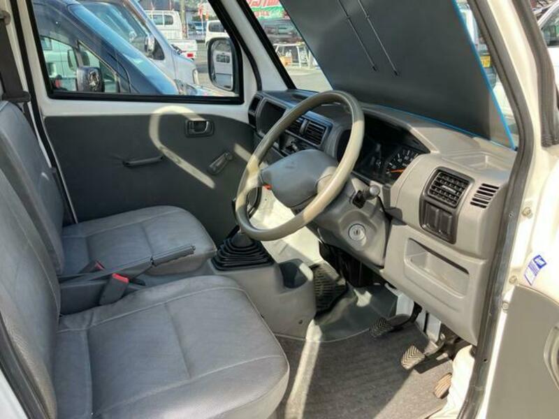 MINICAB TRUCK