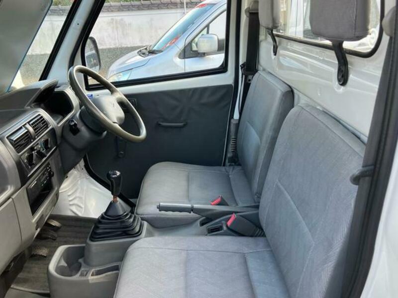MINICAB TRUCK