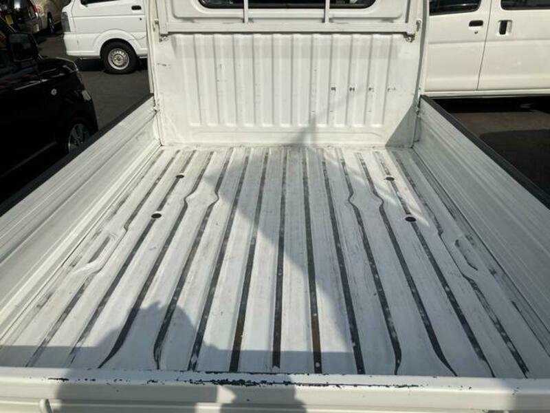 MINICAB TRUCK