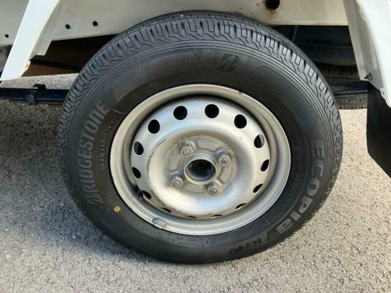 MINICAB TRUCK