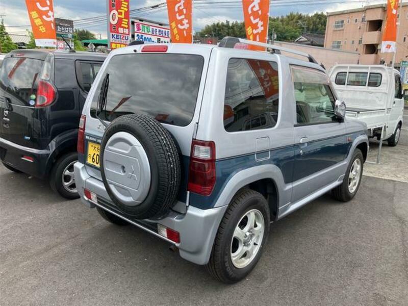 PAJERO MINI