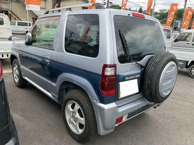 PAJERO MINI