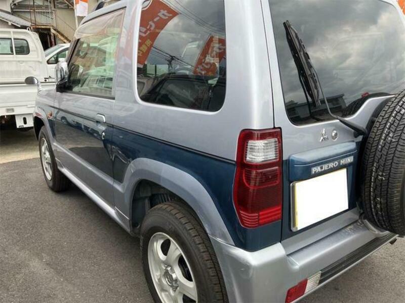 PAJERO MINI