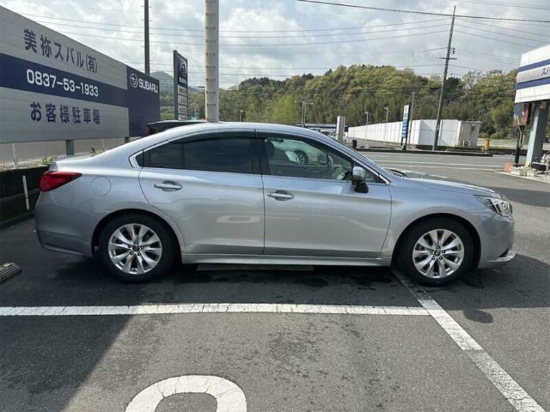 LEGACY B4