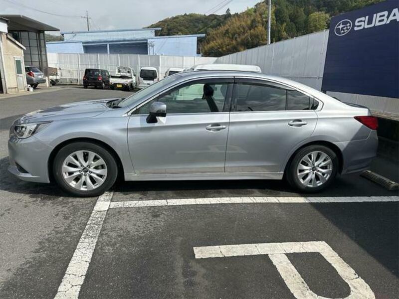 LEGACY B4