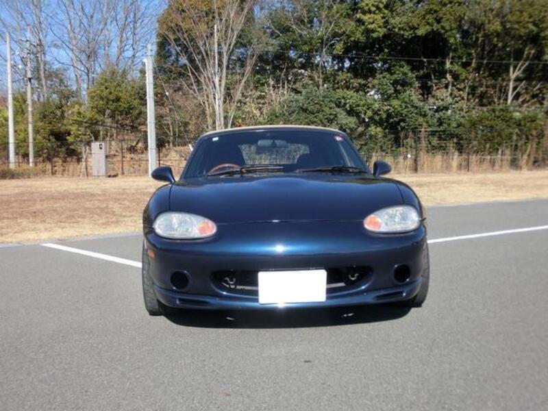 ROADSTER