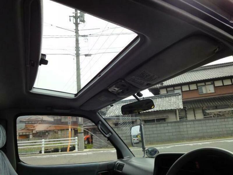 HIACE WAGON