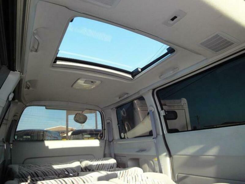 HIACE REGIUS