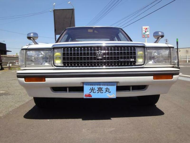CROWN