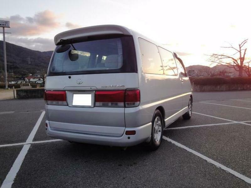 HIACE REGIUS