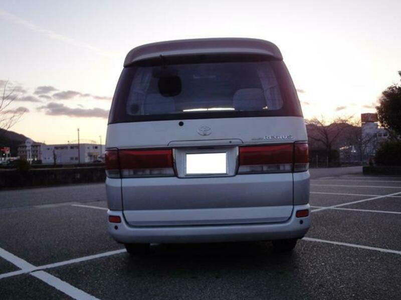 HIACE REGIUS