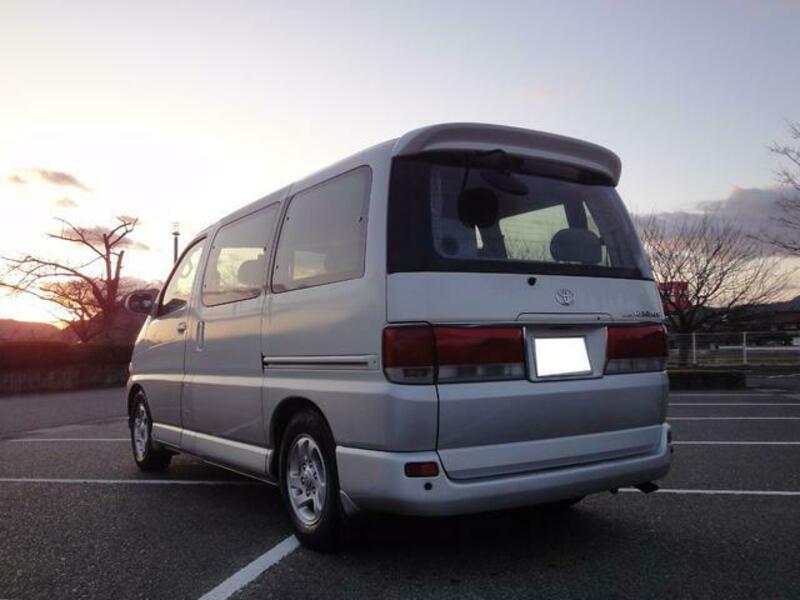 HIACE REGIUS