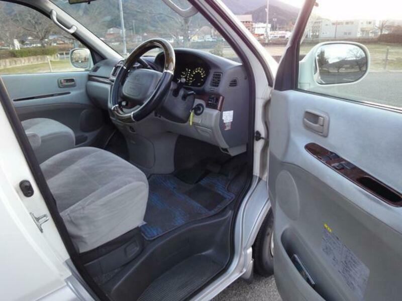 HIACE REGIUS