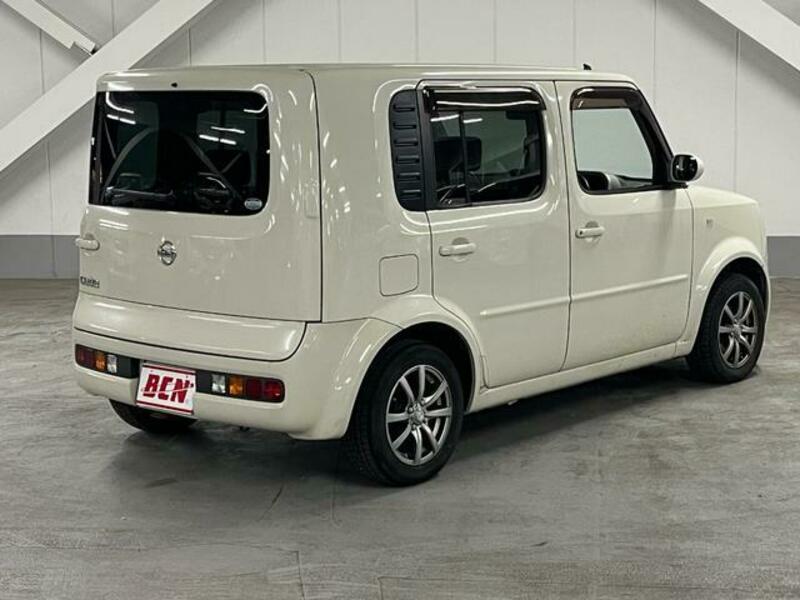 CUBE