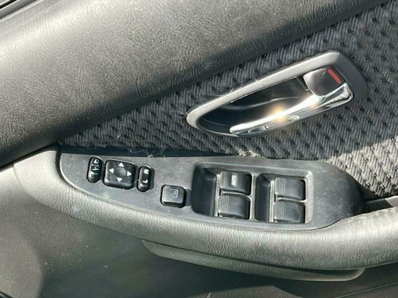 LEGACY B4