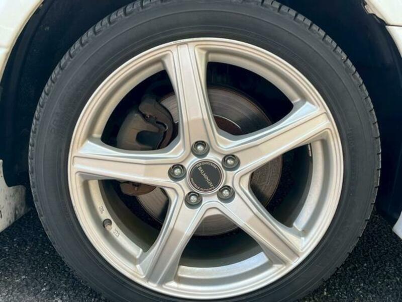 LEGACY B4