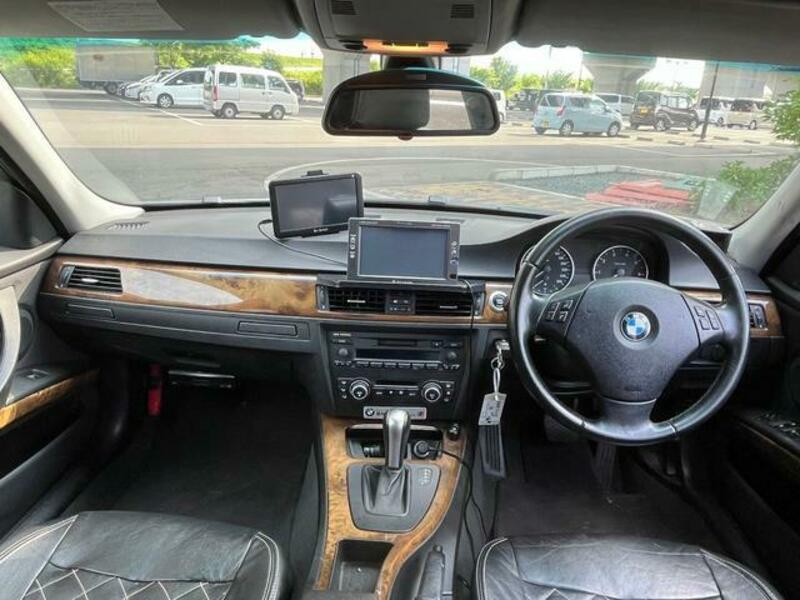 3 SERIES