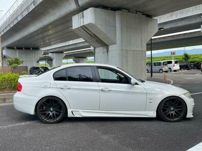 3 SERIES