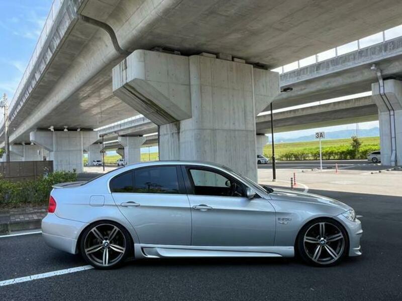 3 SERIES