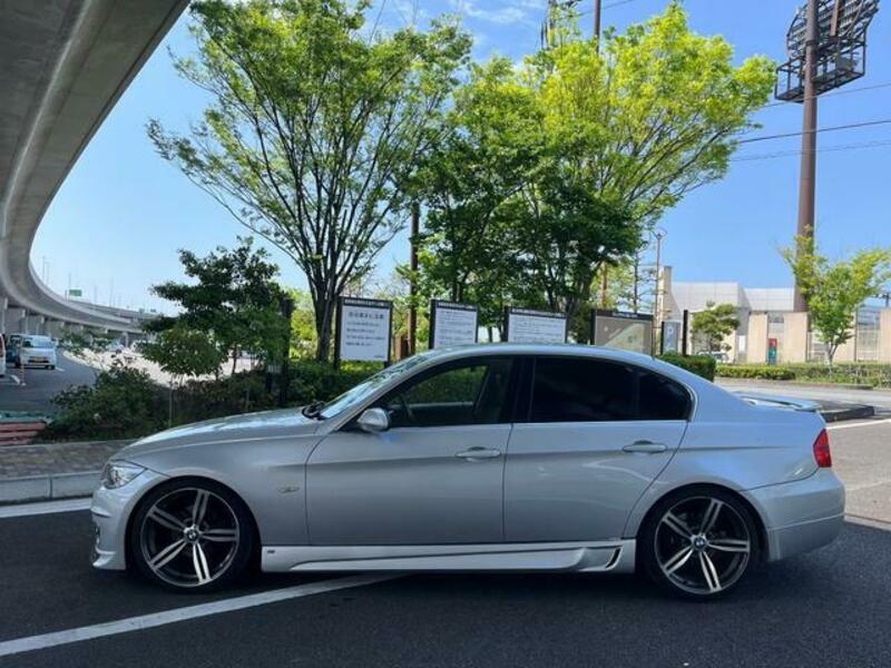 3 SERIES