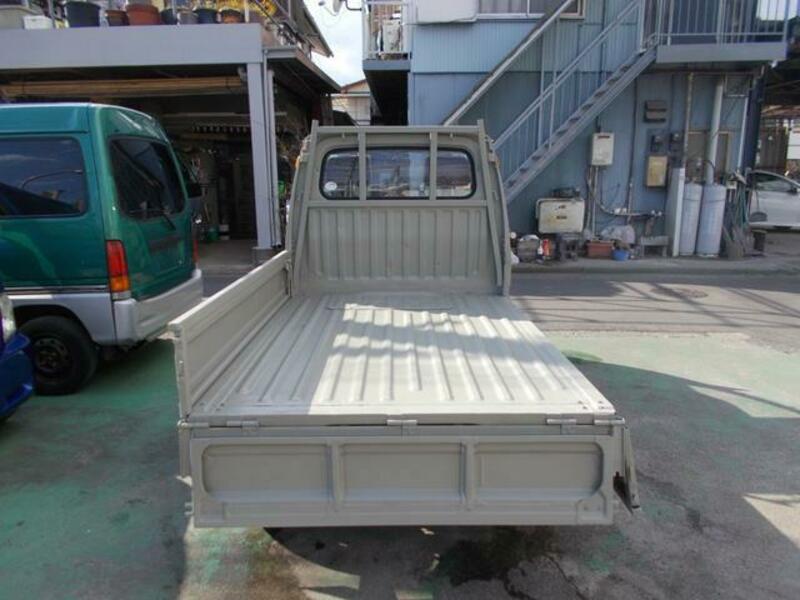 MINICAB TRUCK