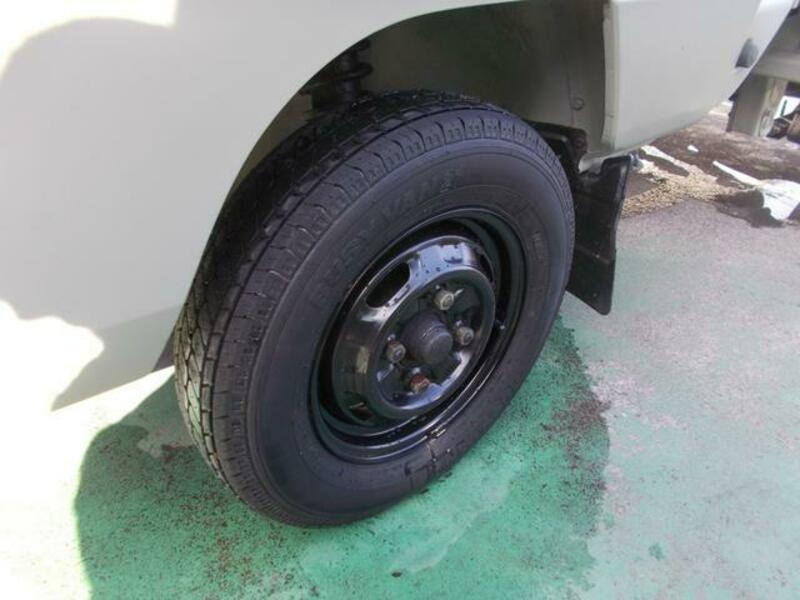 MINICAB TRUCK