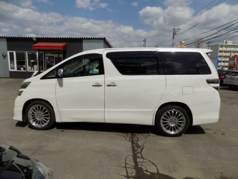 VELLFIRE