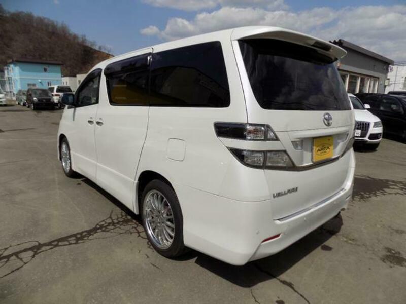 VELLFIRE