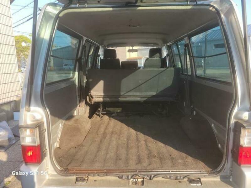 BONGO VAN