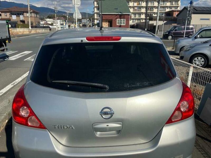 TIIDA