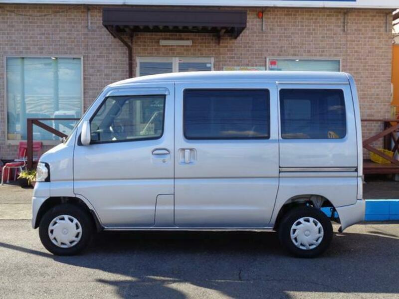 MINICAB VAN