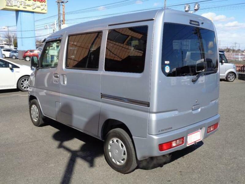 MINICAB VAN