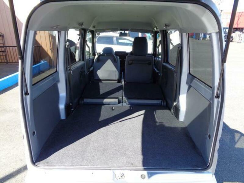 MINICAB VAN