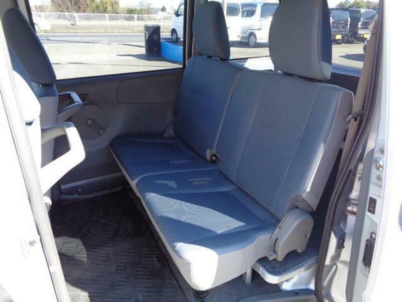 MINICAB VAN