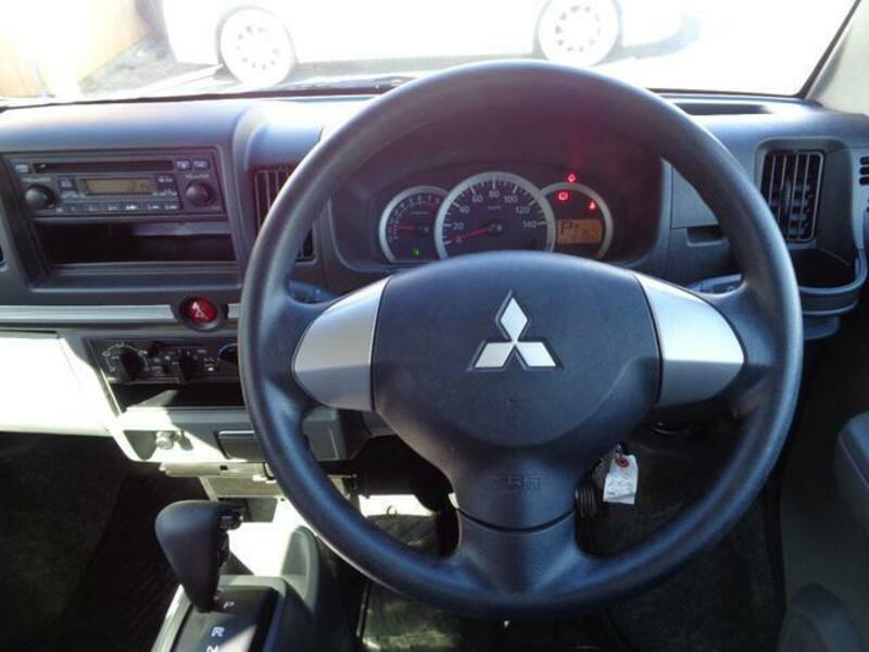 MINICAB VAN