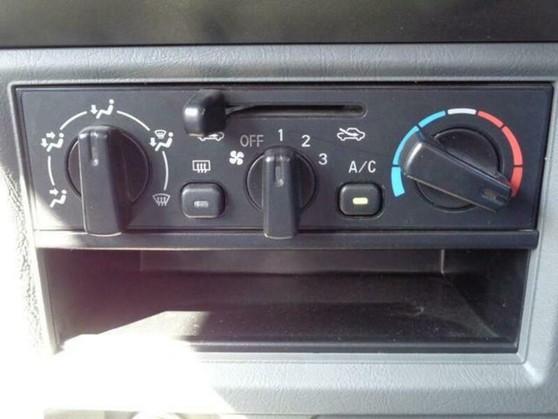 MINICAB VAN