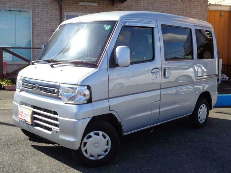 MITSUBISHI MINICAB VAN