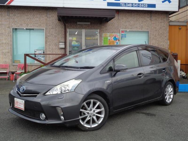 TOYOTA PRIUS ALPHA