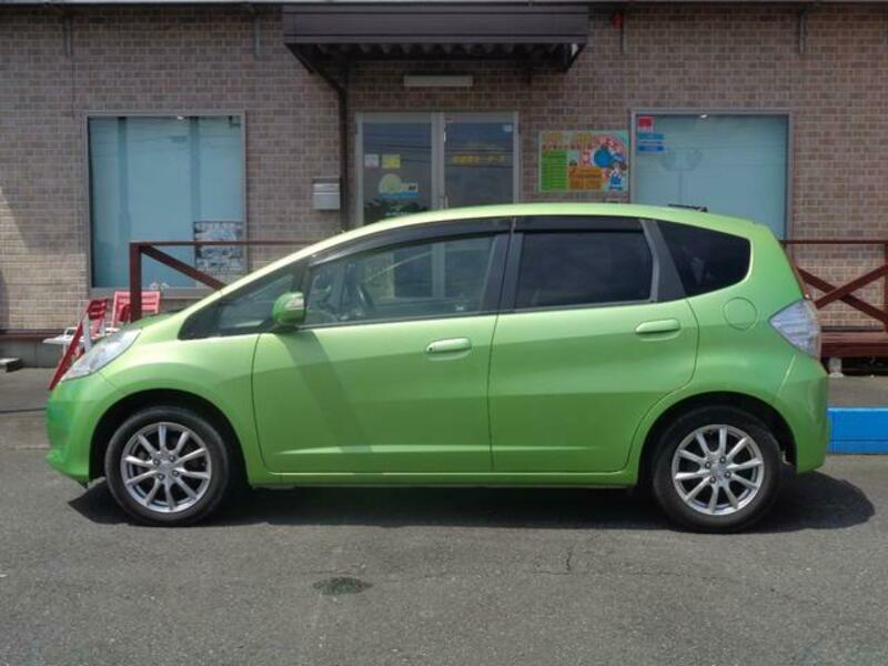 FIT HYBRID