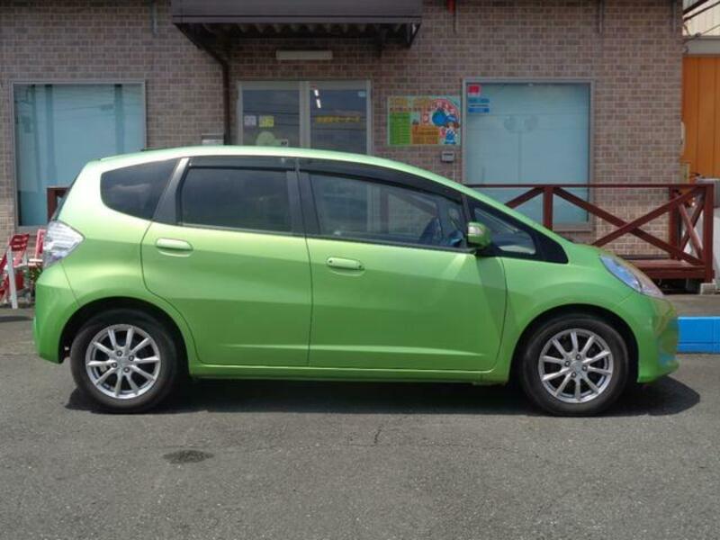 FIT HYBRID