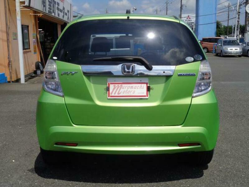 FIT HYBRID