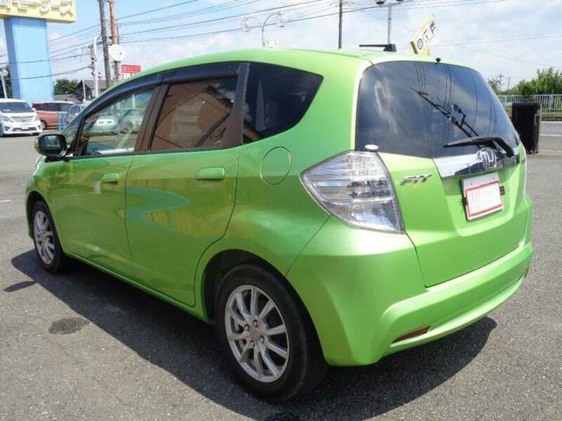 FIT HYBRID
