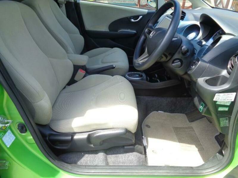 FIT HYBRID