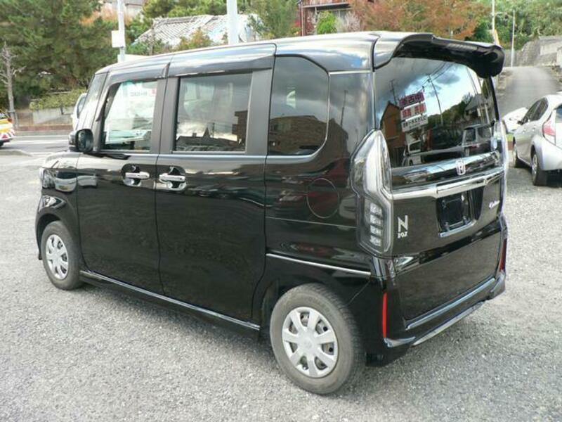 N BOX CUSTOM