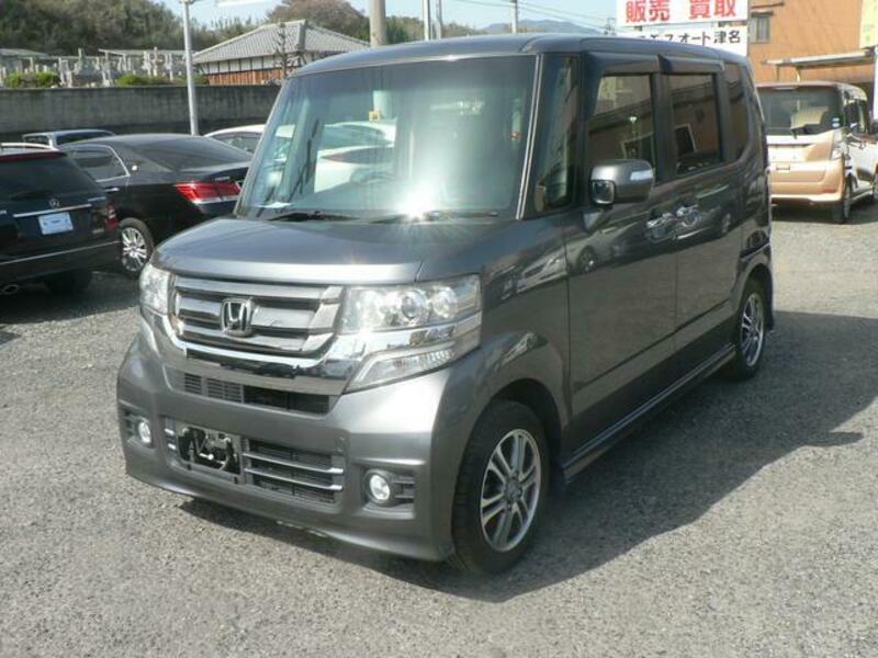N BOX CUSTOM