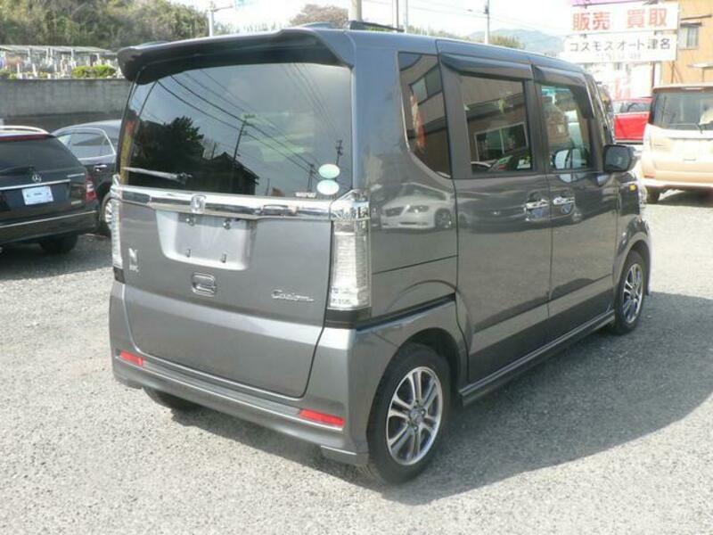 N BOX CUSTOM