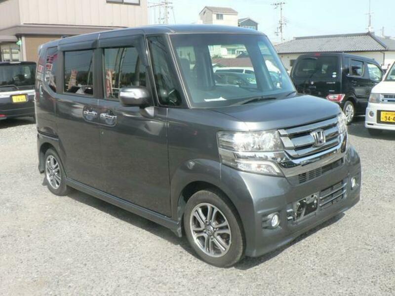 HONDA N BOX CUSTOM