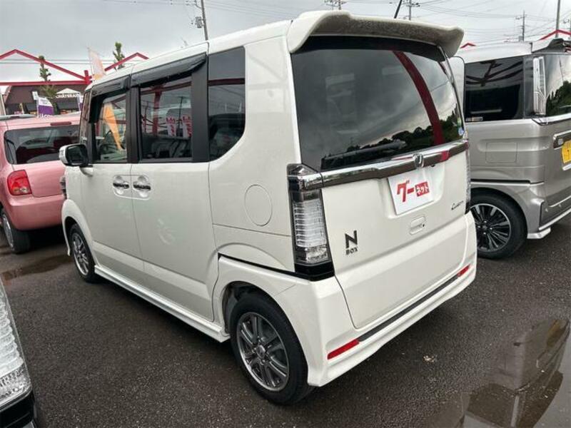 N BOX CUSTOM