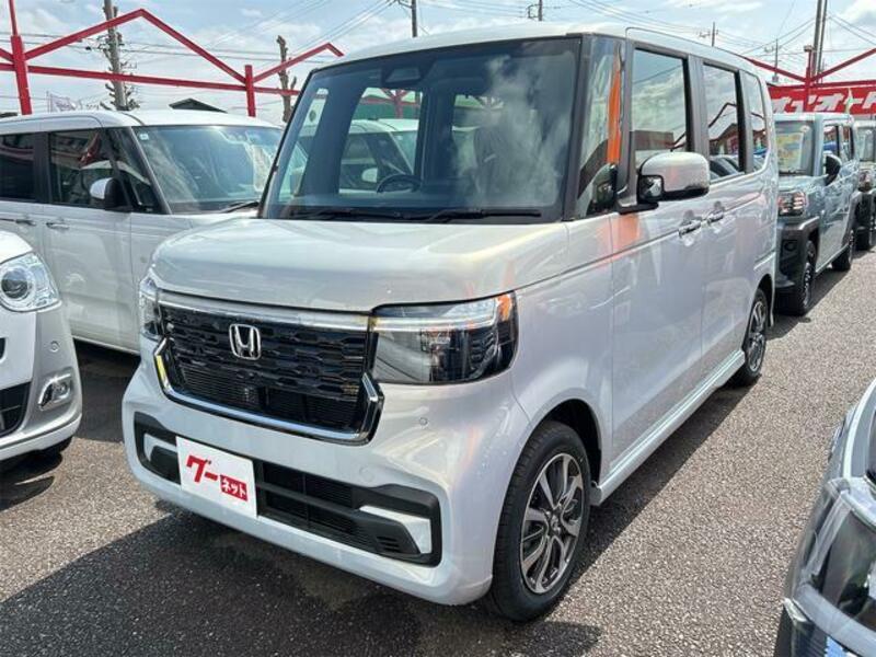 HONDA N BOX CUSTOM