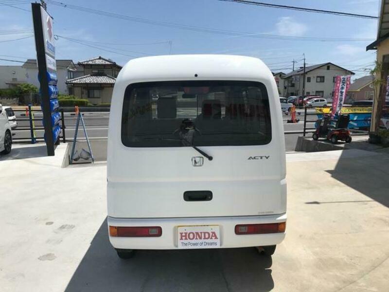 ACTY VAN